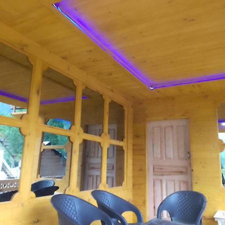 Riverbank Hotel Taobut Neelum Valley Azad Kashmir Taobat 外观 照片