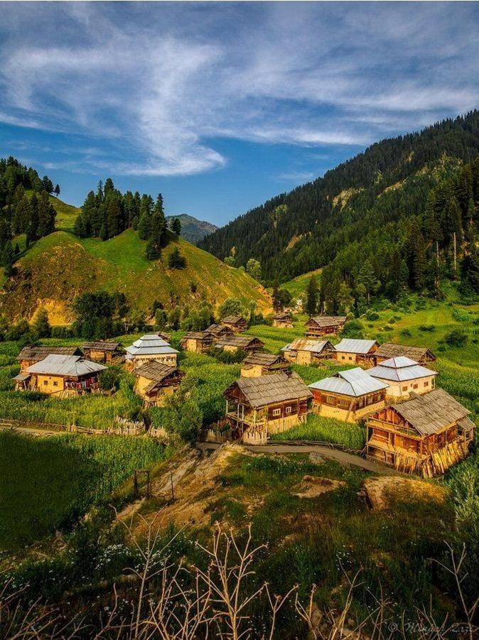 Riverbank Hotel Taobut Neelum Valley Azad Kashmir Taobat 外观 照片
